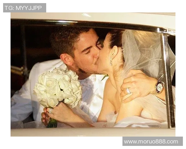 足球明星帕托的女友是谁她的背景与成就大揭秘